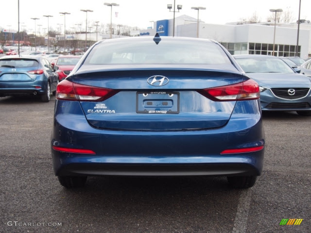 2017 Elantra SE - Lakeside Blue / Gray photo #3