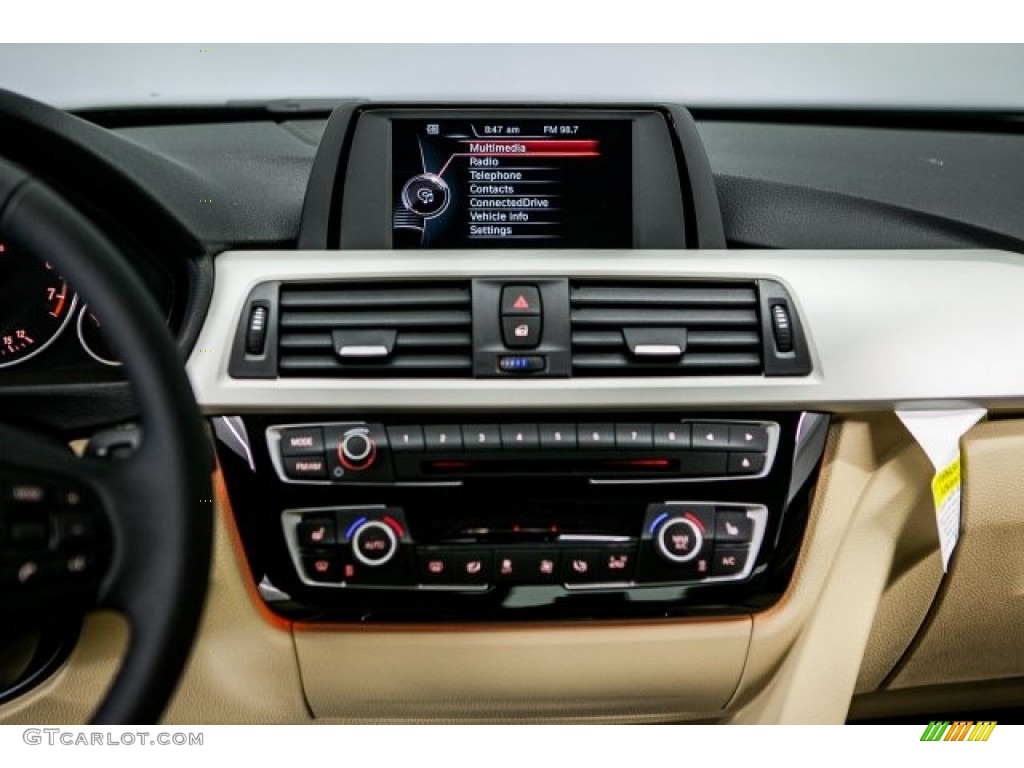 2017 BMW 3 Series 320i Sedan Controls Photos