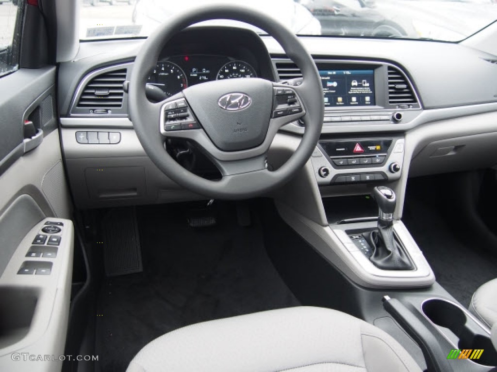 2017 Elantra SE - Red / Gray photo #6