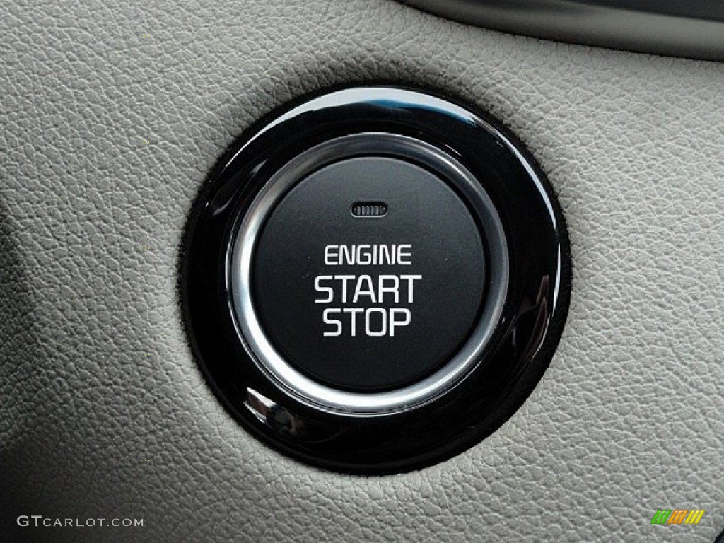 2017 Kia Sorento EX AWD Controls Photo #118991796
