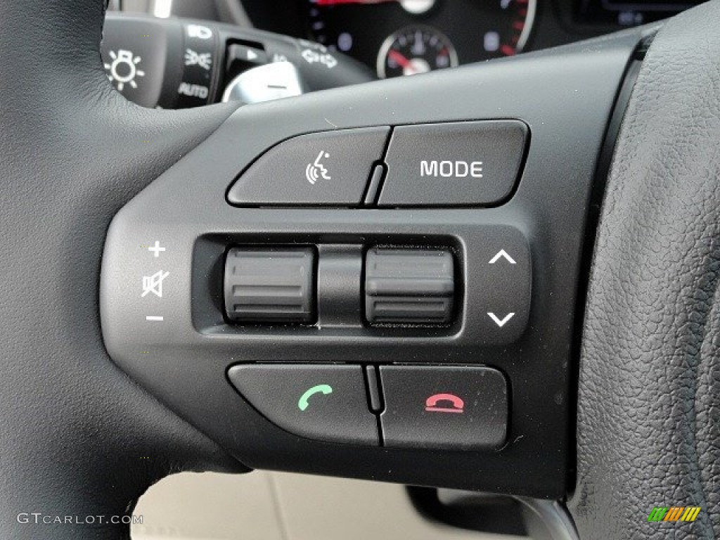 2017 Kia Sorento EX AWD Controls Photo #118991850