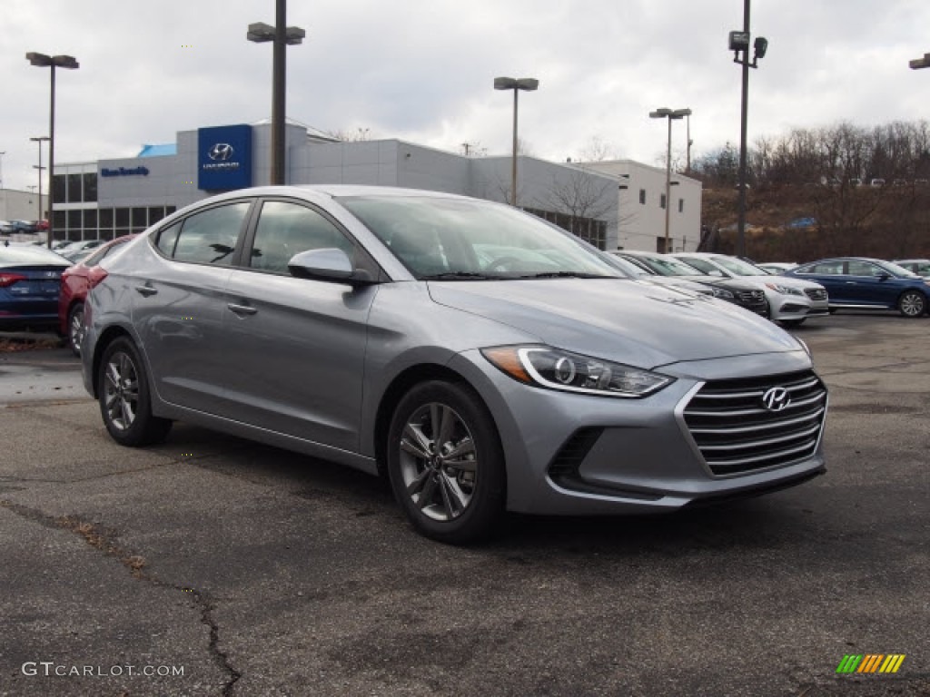 2017 Elantra SE - Gray / Black photo #1