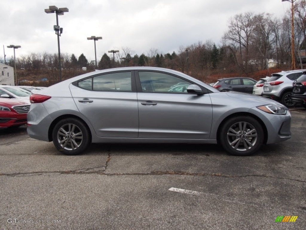 2017 Elantra SE - Gray / Black photo #2