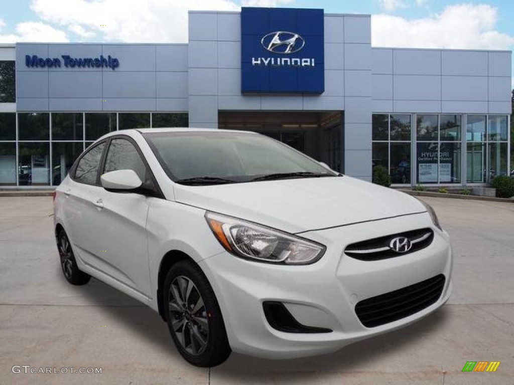 2017 Accent SE Sedan - Century White / Beige photo #1