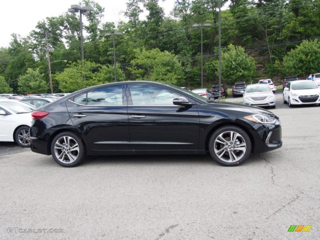 2017 Elantra Limited - Black / Gray photo #2