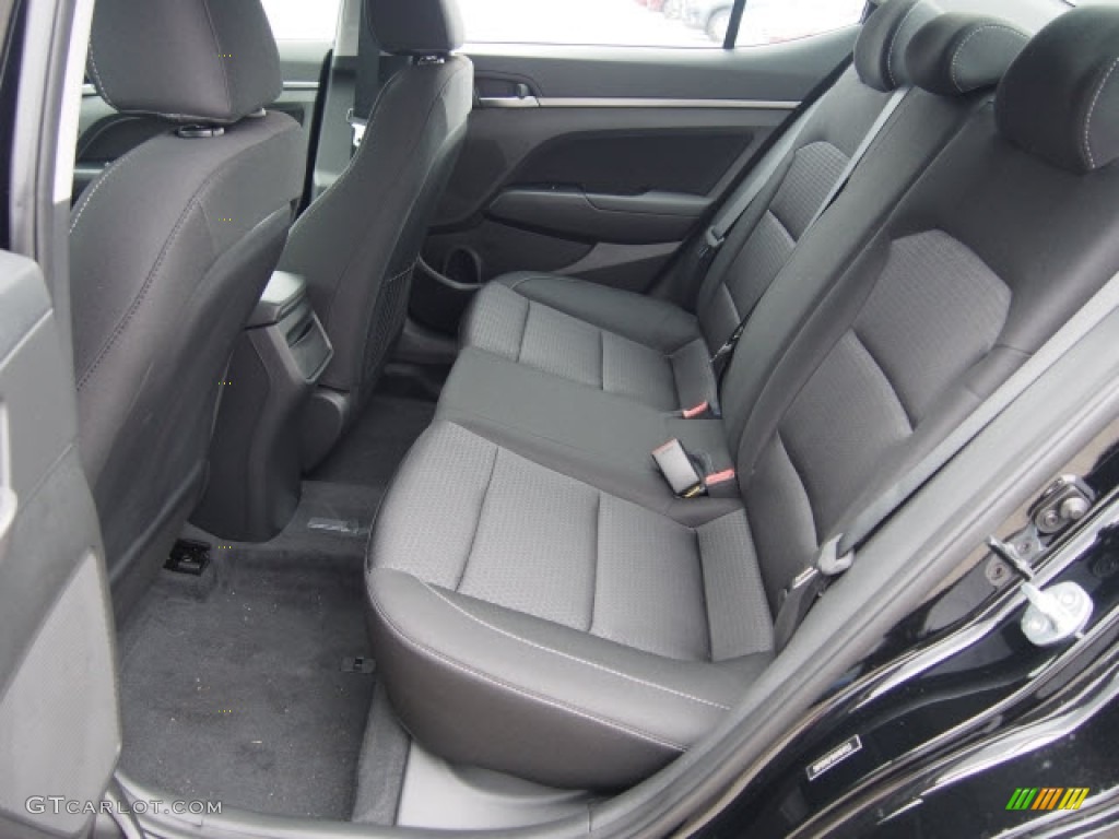 2017 Elantra Value Edition - Black / Black photo #5