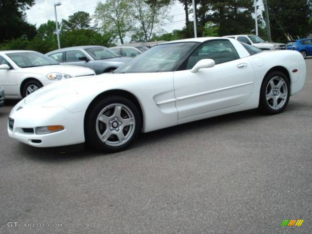 1997 Corvette Coupe - Arctic White / Black photo #2