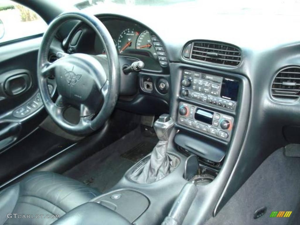 1997 Corvette Coupe - Arctic White / Black photo #12