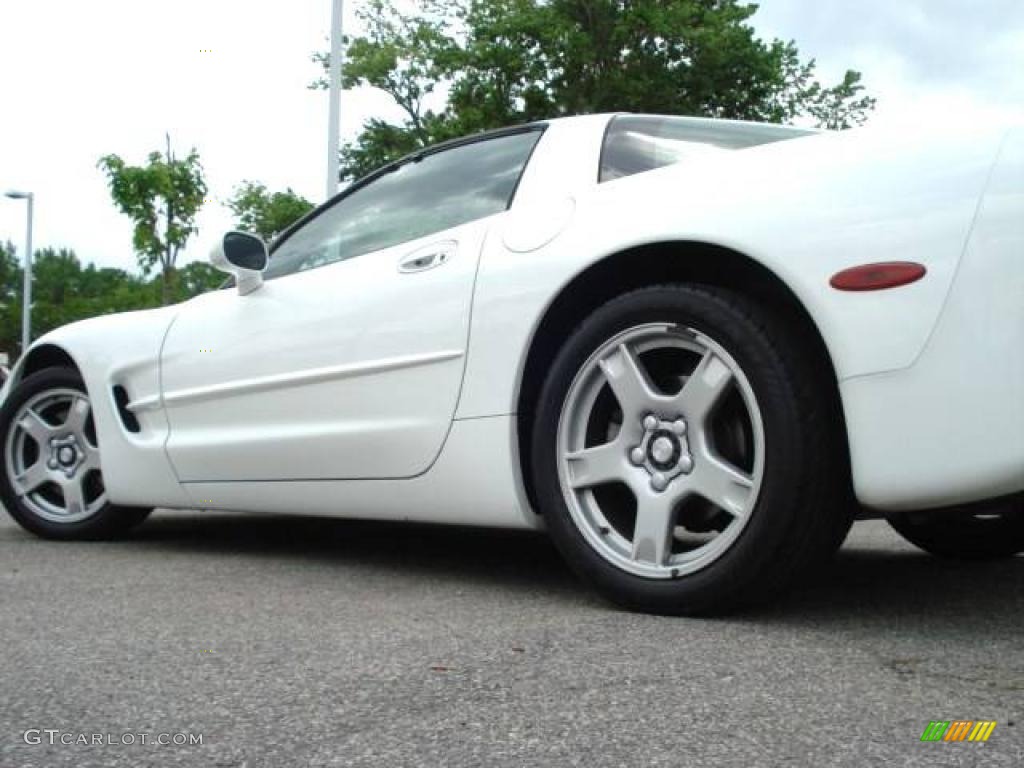 1997 Corvette Coupe - Arctic White / Black photo #24