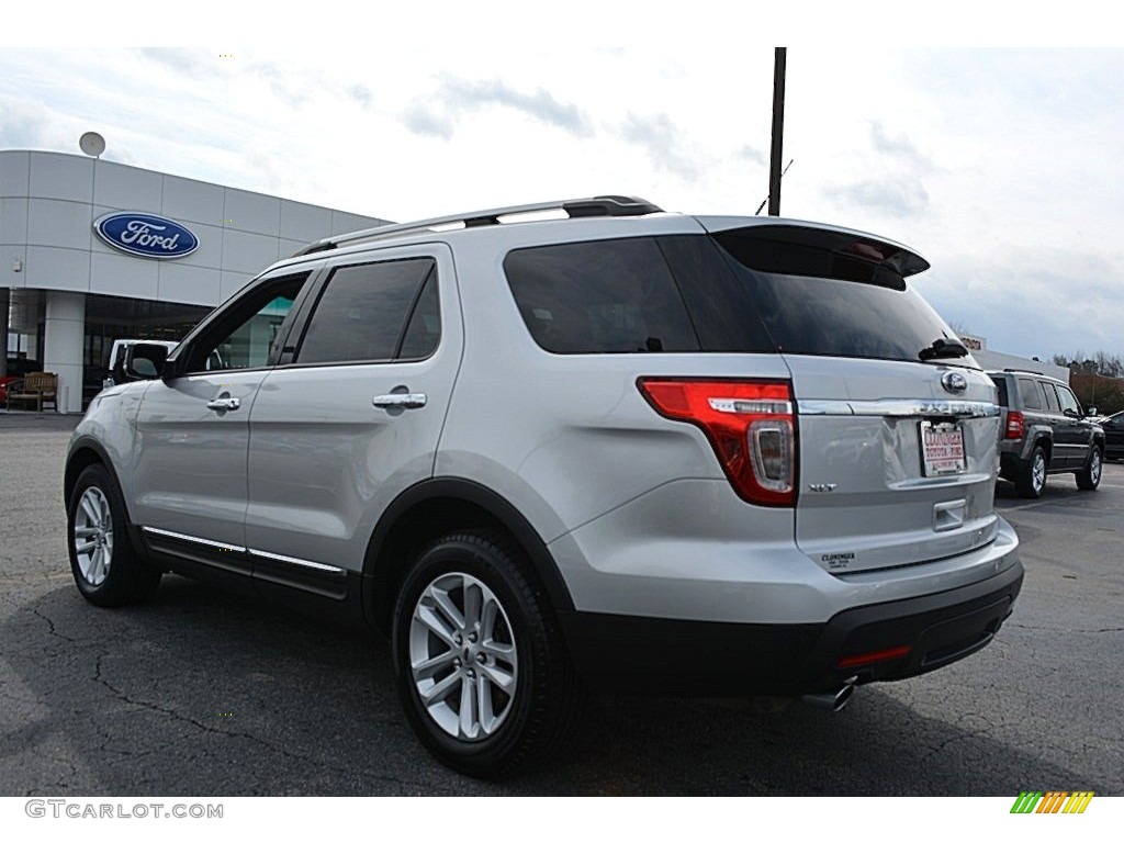 2015 Explorer XLT - Ingot Silver / Charcoal Black photo #27