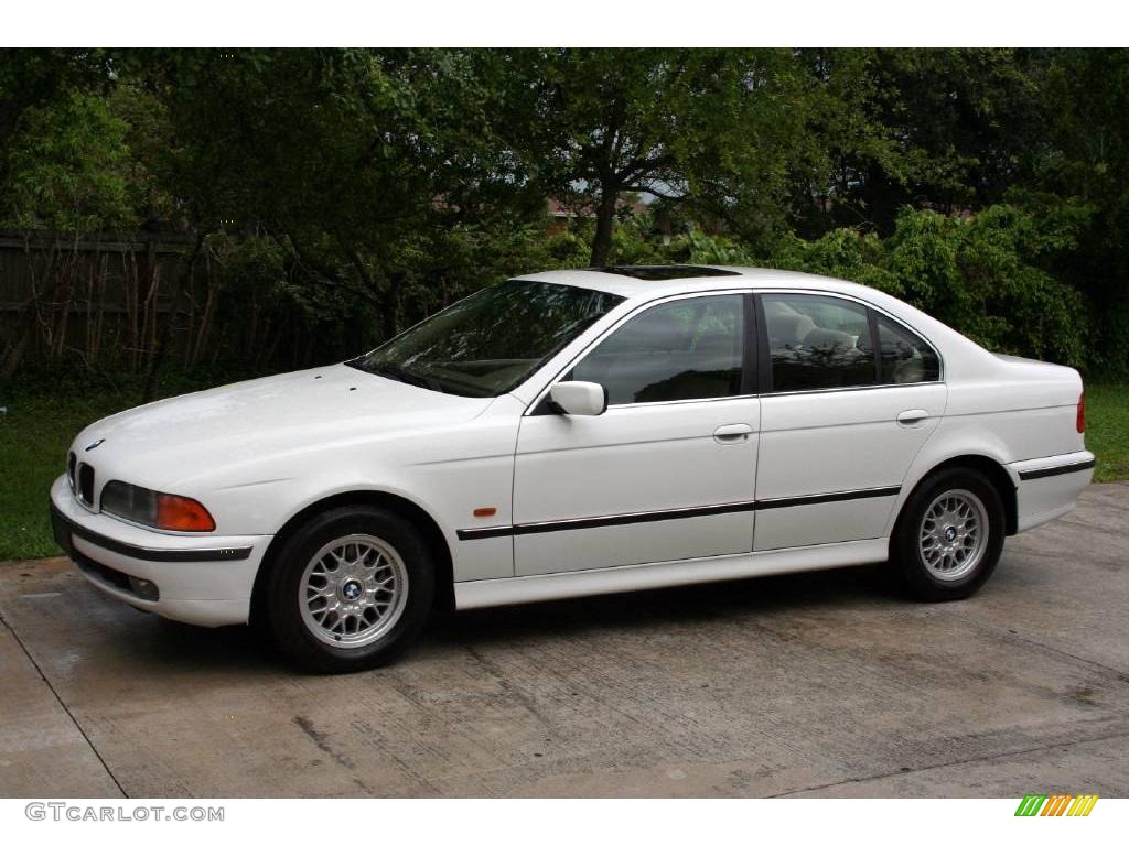 1998 5 Series 528i Sedan - Alpine White III / Beige photo #3