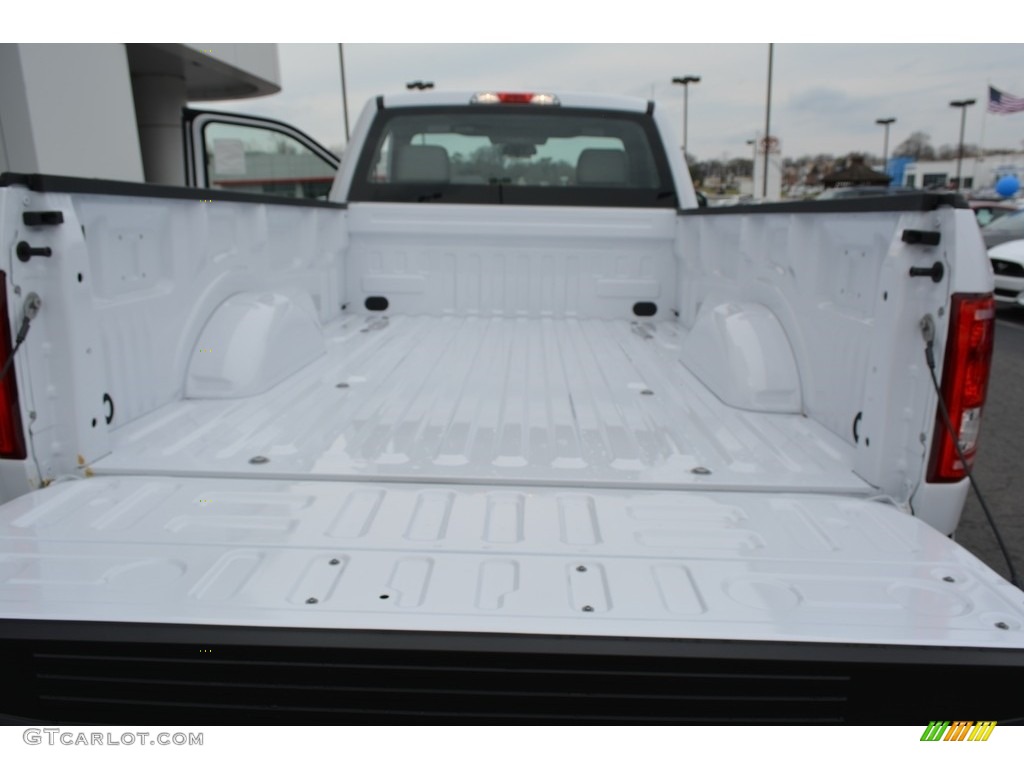 2017 F150 XL Regular Cab - Oxford White / Earth Gray photo #6