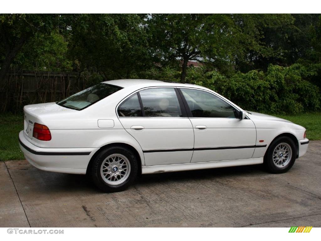 1998 5 Series 528i Sedan - Alpine White III / Beige photo #13
