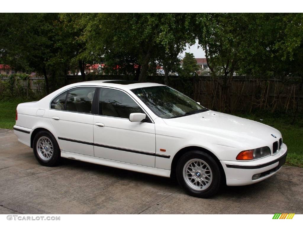 1998 5 Series 528i Sedan - Alpine White III / Beige photo #16