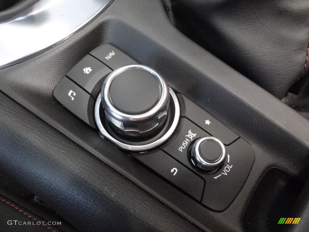 2017 Mazda MX-5 Miata RF Club Controls Photos