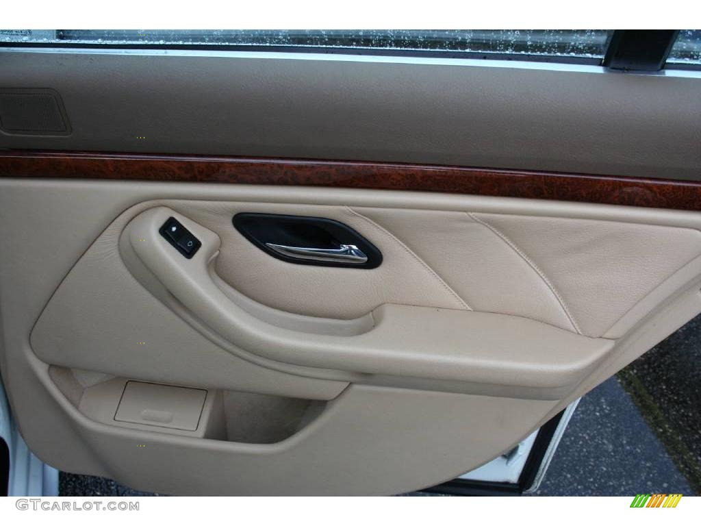 1998 5 Series 528i Sedan - Alpine White III / Beige photo #40