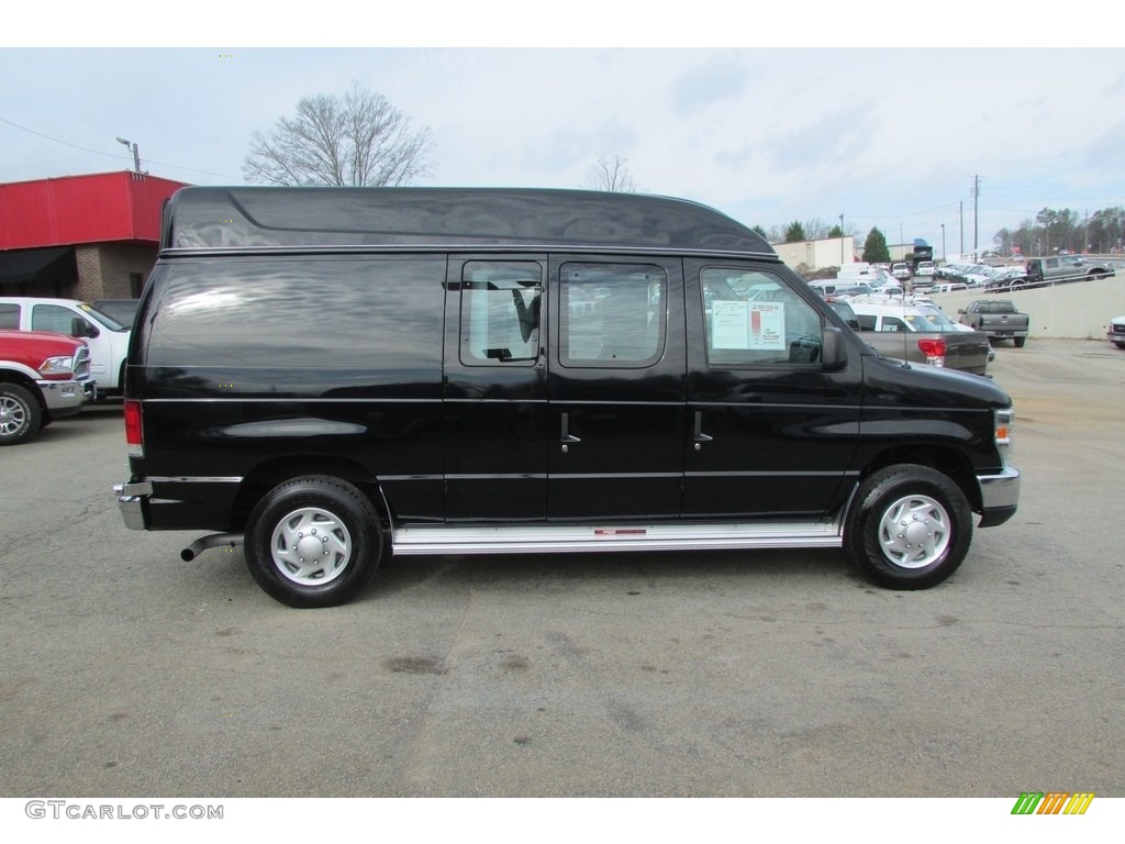 2013 E Series Van E250 Cargo - Black / Medium Flint photo #5