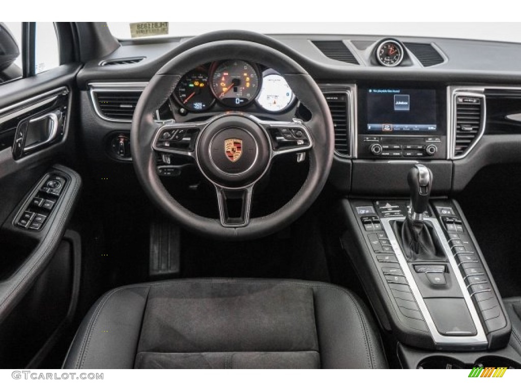 2017 Porsche Macan S Black w/Alcantara Dashboard Photo #119032224