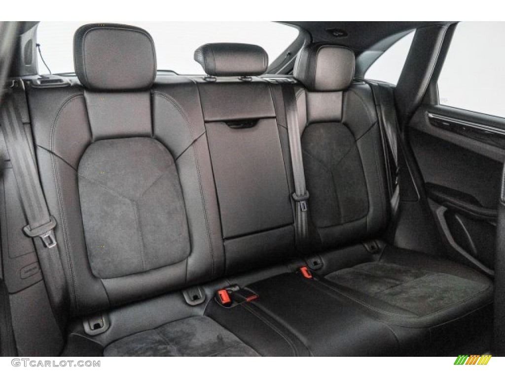 2017 Porsche Macan S Rear Seat Photo #119032413