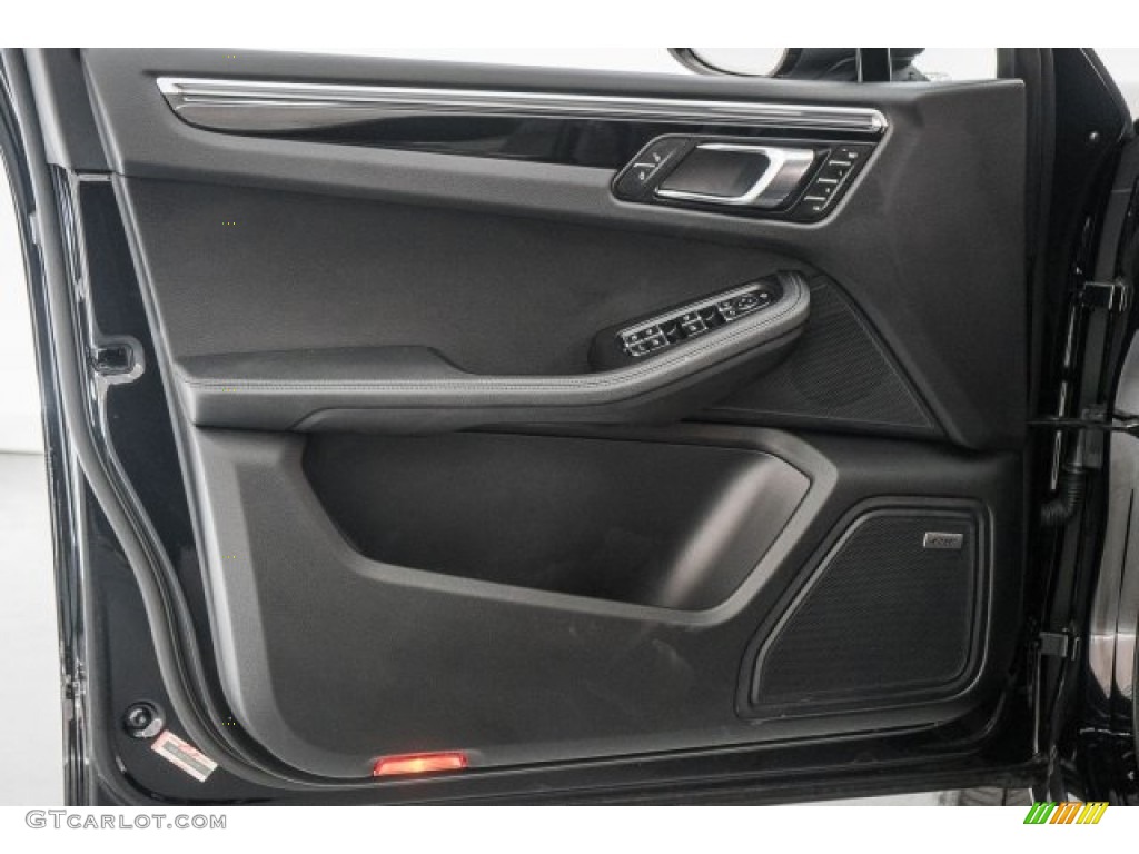 2017 Porsche Macan S Black w/Alcantara Door Panel Photo #119032586