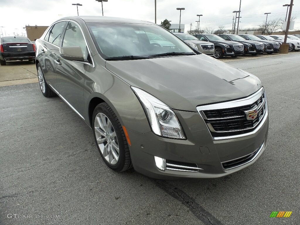 Bronze Dune Metallic 2017 Cadillac XTS Luxury Exterior Photo #119037678
