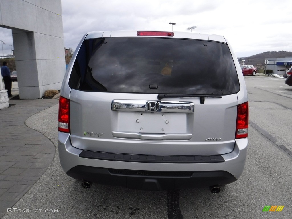 2015 Pilot EX-L 4WD - Alabaster Silver Metallic / Black photo #8