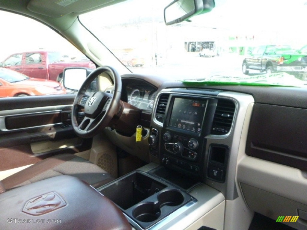 2014 1500 SLT Crew Cab 4x4 - Bright White / Canyon Brown/Light Frost Beige photo #11