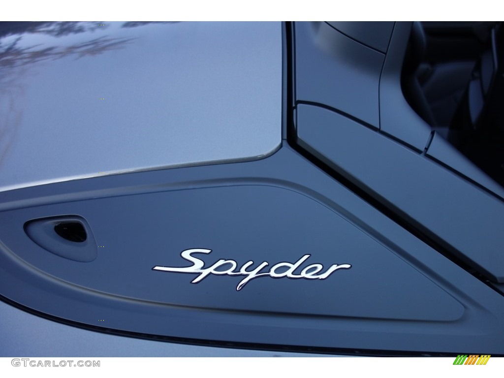 2016 Porsche Boxster Spyder Marks and Logos Photos