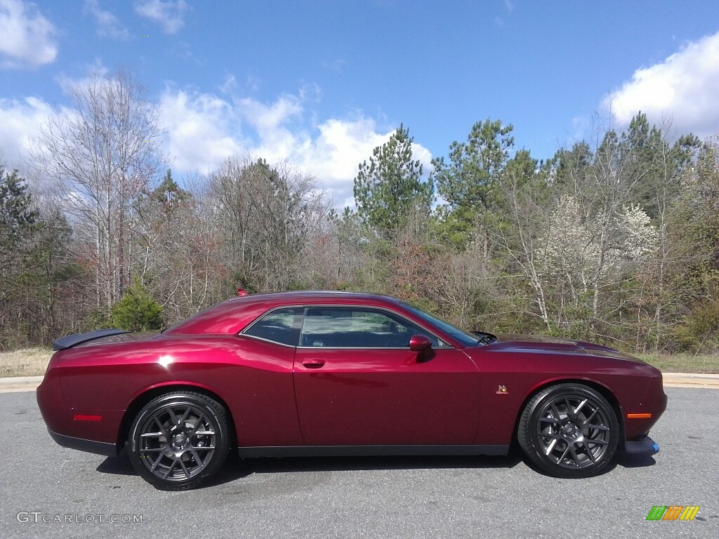 2017 Challenger R/T Scat Pack - Octane Red / Black photo #5