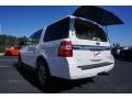 Oxford White - Expedition XLT Photo No. 17