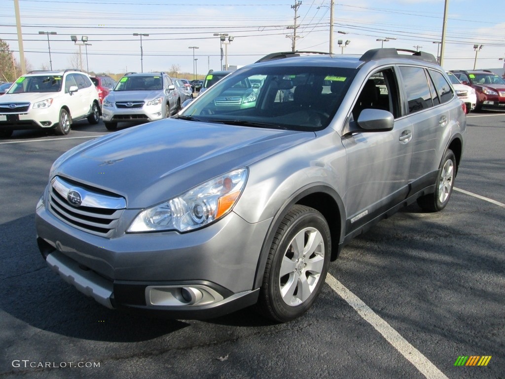 2010 Outback 2.5i Limited Wagon - Steel Silver Metallic / Off Black photo #2