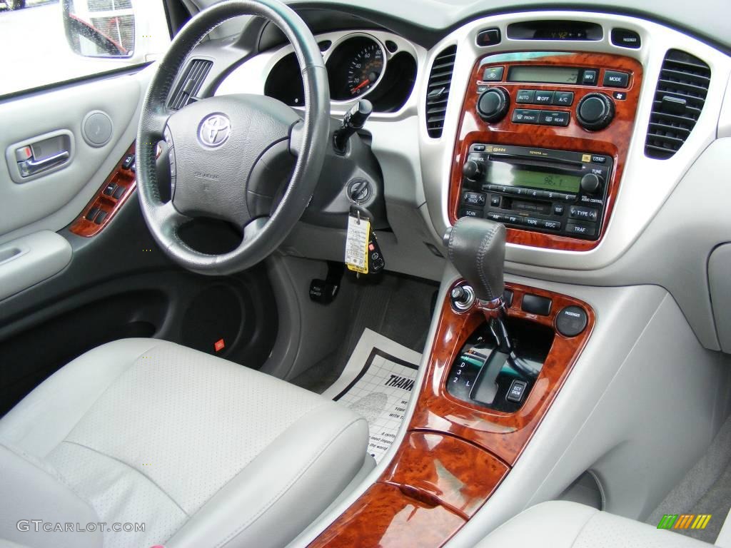 2005 Highlander Limited - Millenium Silver Metallic / Gray photo #13