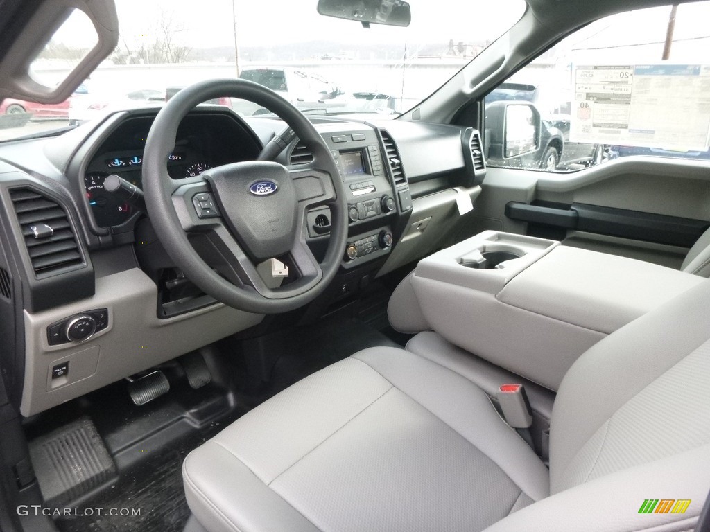 2017 F150 XL Regular Cab - Oxford White / Earth Gray photo #13