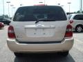 2005 Sonora Gold Pearl Toyota Highlander V6 4WD  photo #4