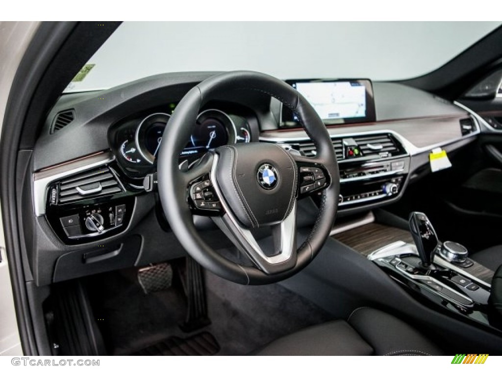 2017 5 Series 530i Sedan - Cashmere Silver Metallic / Black photo #6