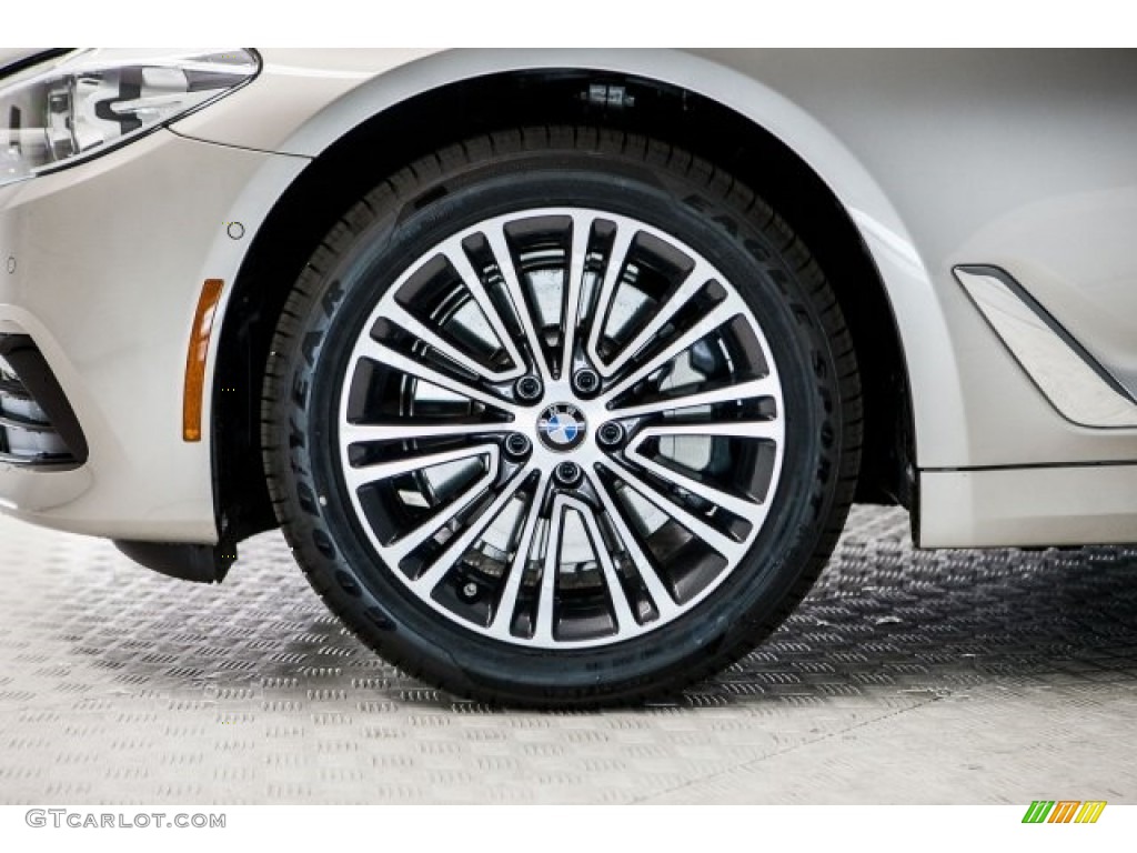 2017 BMW 5 Series 530i Sedan Wheel Photo #119073989