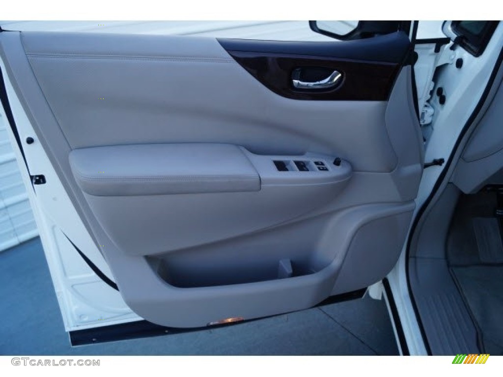 2012 Quest 3.5 SL - Pearl White / Beige photo #15