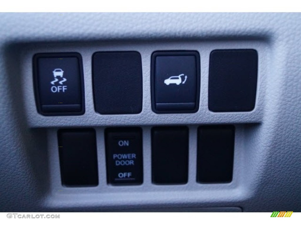 2012 Quest 3.5 SL - Pearl White / Beige photo #21