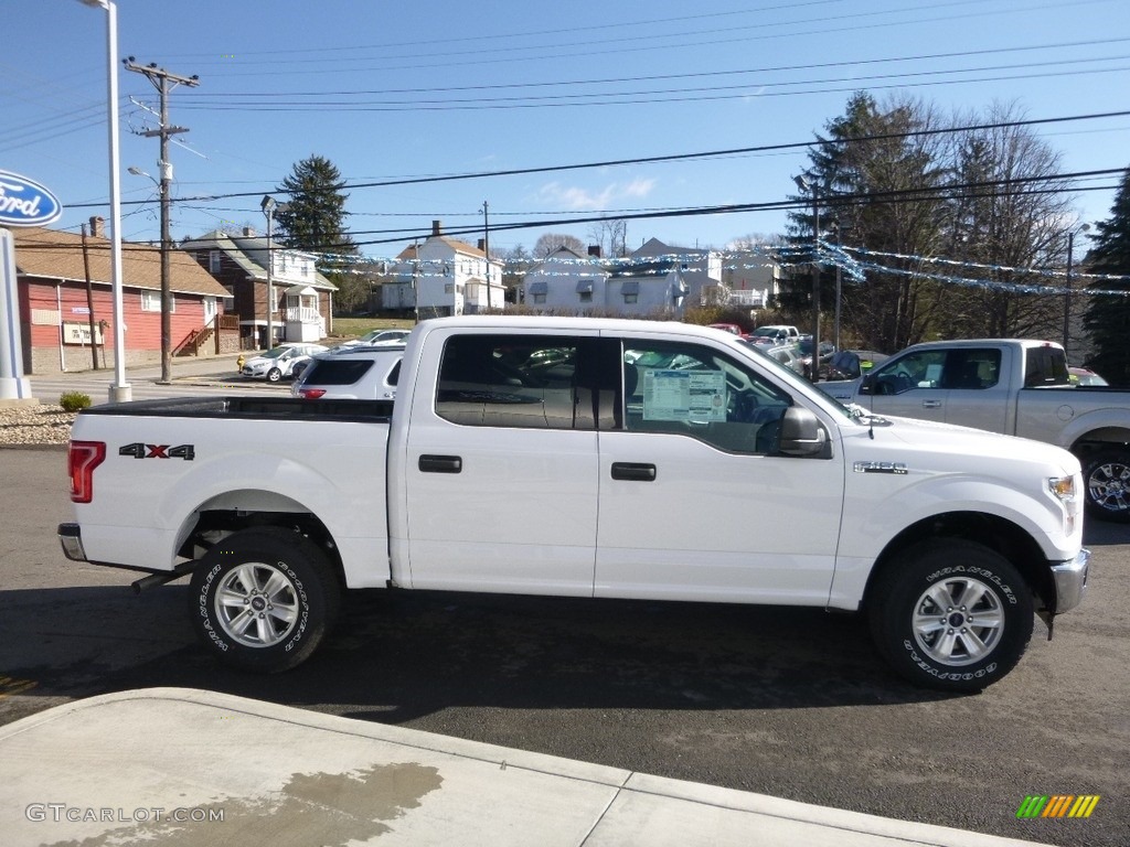 2017 F150 XLT SuperCrew 4x4 - Oxford White / Earth Gray photo #4
