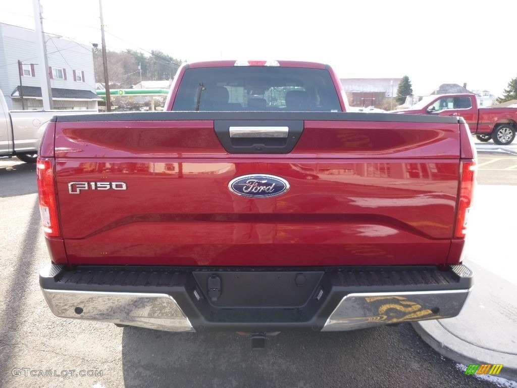 2017 F150 XLT SuperCab 4x4 - Ruby Red / Earth Gray photo #7