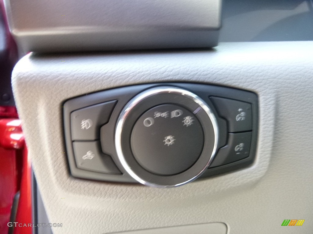 2017 F150 XLT SuperCab 4x4 - Ruby Red / Earth Gray photo #16