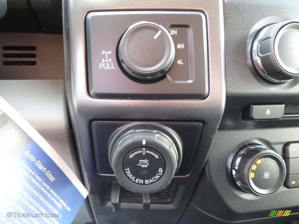 2017 F150 XLT SuperCab 4x4 - Ruby Red / Earth Gray photo #18