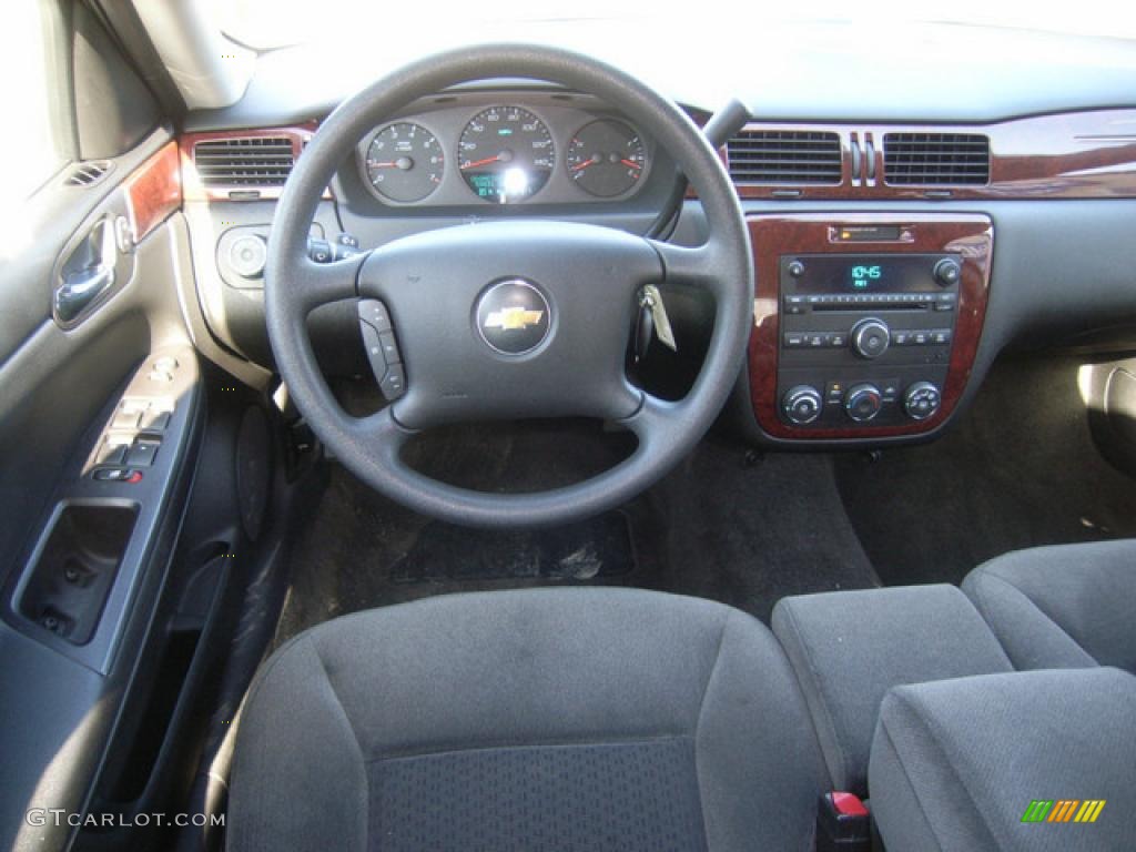 2006 Impala LS - White / Gray photo #17