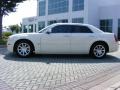 Cool Vanilla - 300 C HEMI Photo No. 2