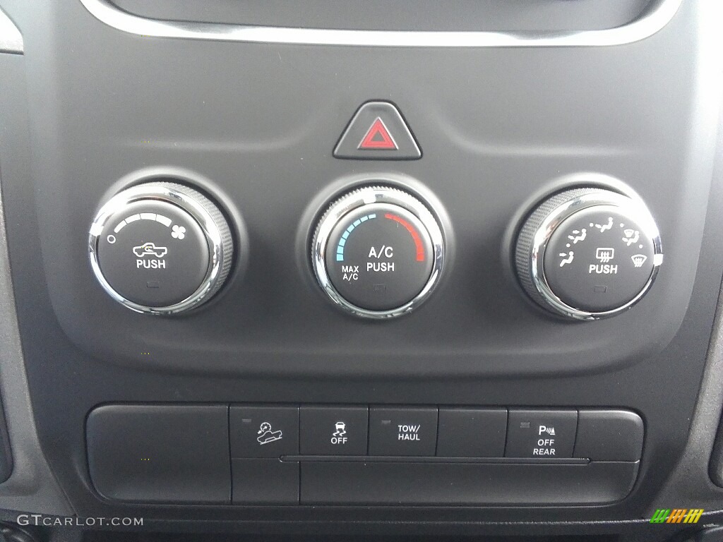 2017 Ram 2500 Tradesman Crew Cab 4x4 Controls Photo #119096419