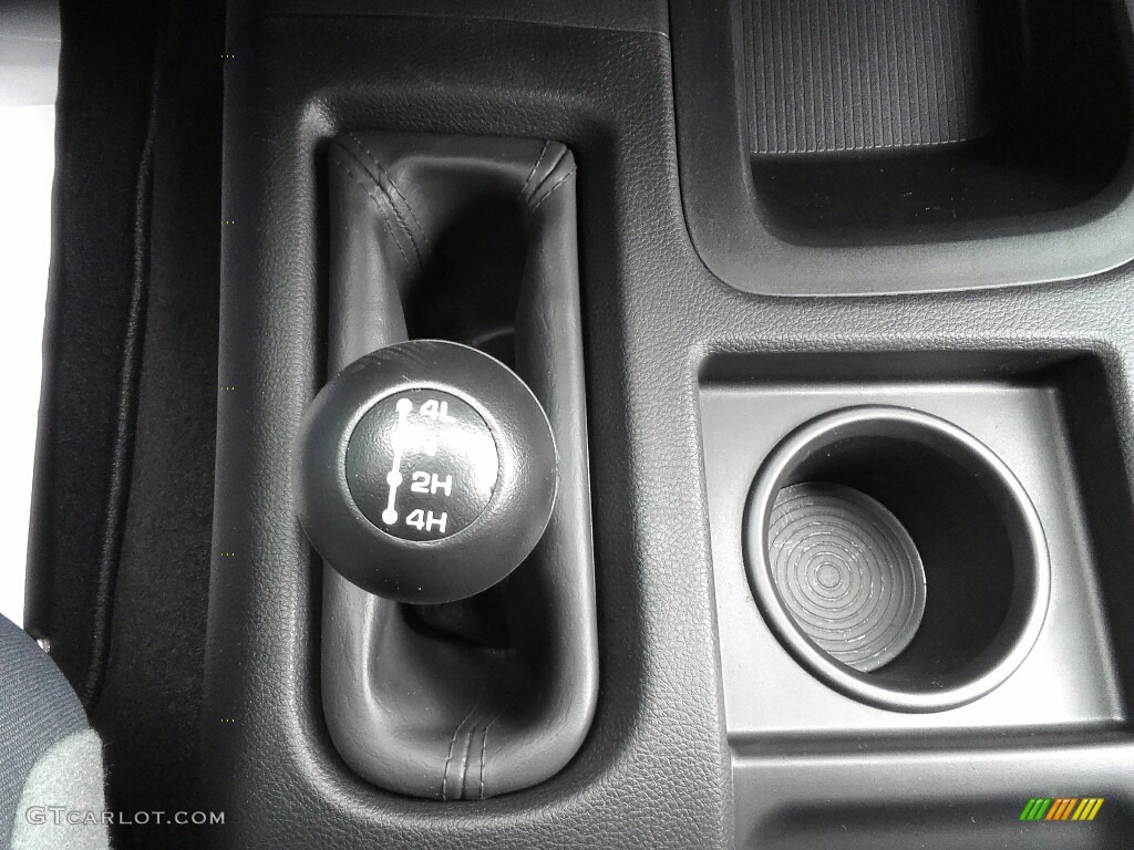 2017 Ram 2500 Tradesman Crew Cab 4x4 Transmission Photos