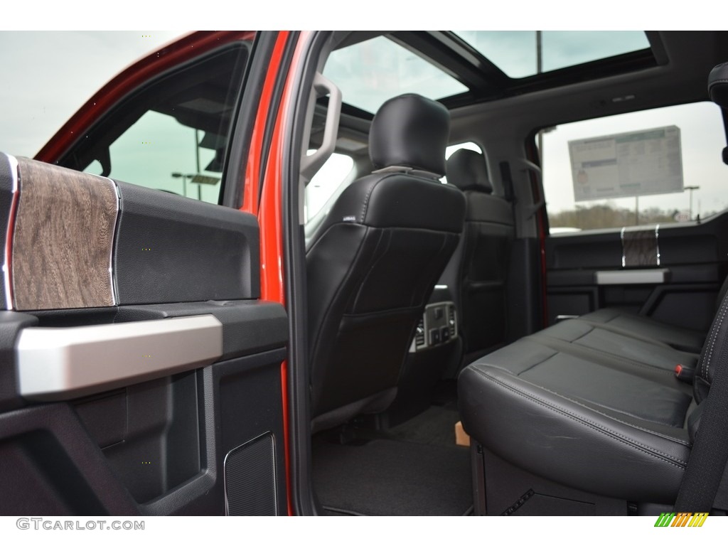 2017 F350 Super Duty Lariat Crew Cab 4x4 - Race Red / Black photo #11