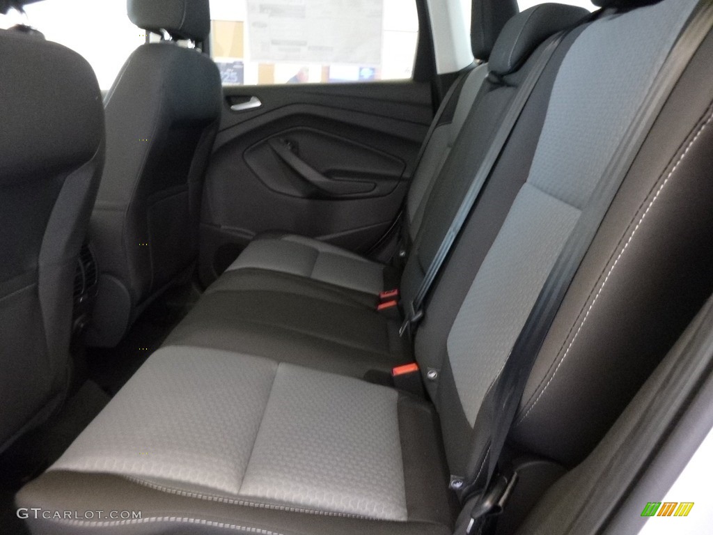 2017 Escape SE 4WD - Ingot Silver / Charcoal Black photo #8