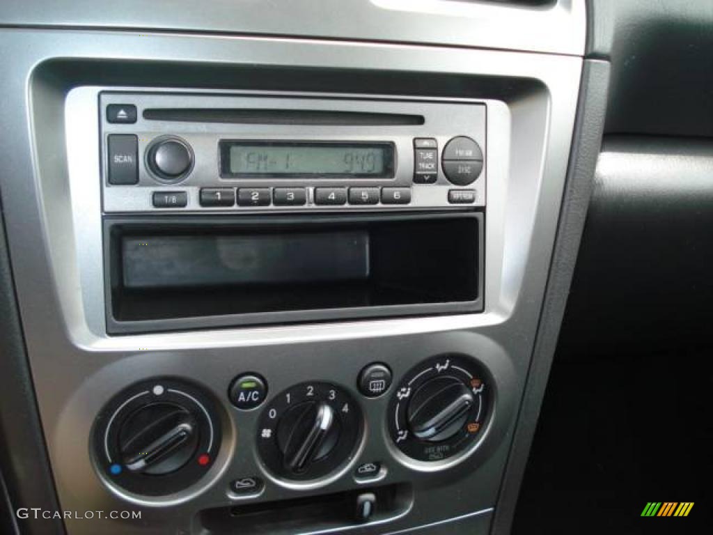 2005 Impreza 2.5 RS Sedan - Platinum Silver Metallic / Black photo #15