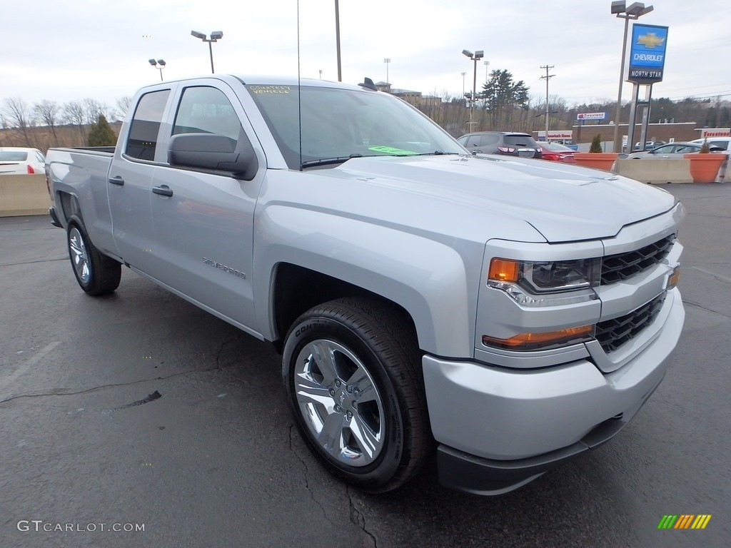 2017 Silverado 1500 Custom Double Cab 4x4 - Silver Ice Metallic / Dark Ash/Jet Black photo #10